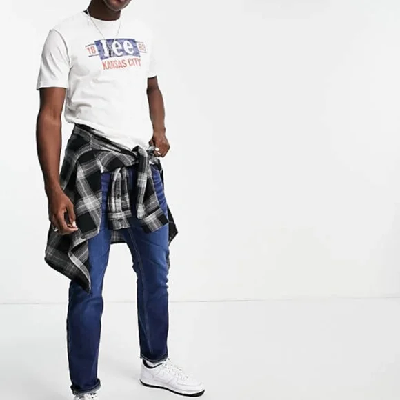 LEE Lee logo crew neck t-shirt - (L) - Picture 10 of 10